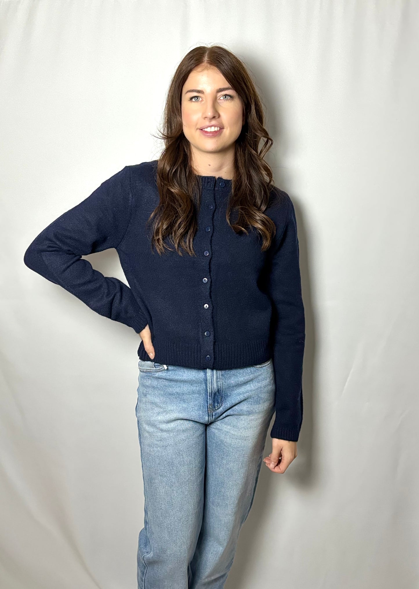 Cardigan navy | modern blauw vest met knoopsluiting | Myjewellen