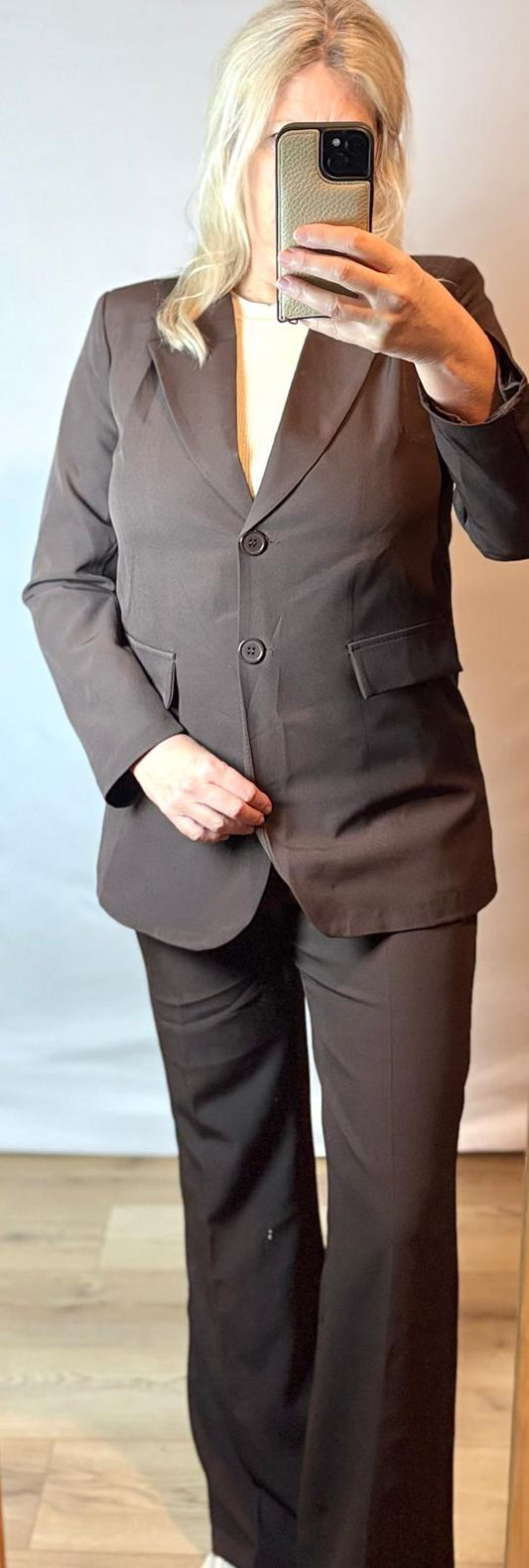 Bruine blazer – stijlvolle damesblazer met relaxed fit en zachte stof | Myjewellen