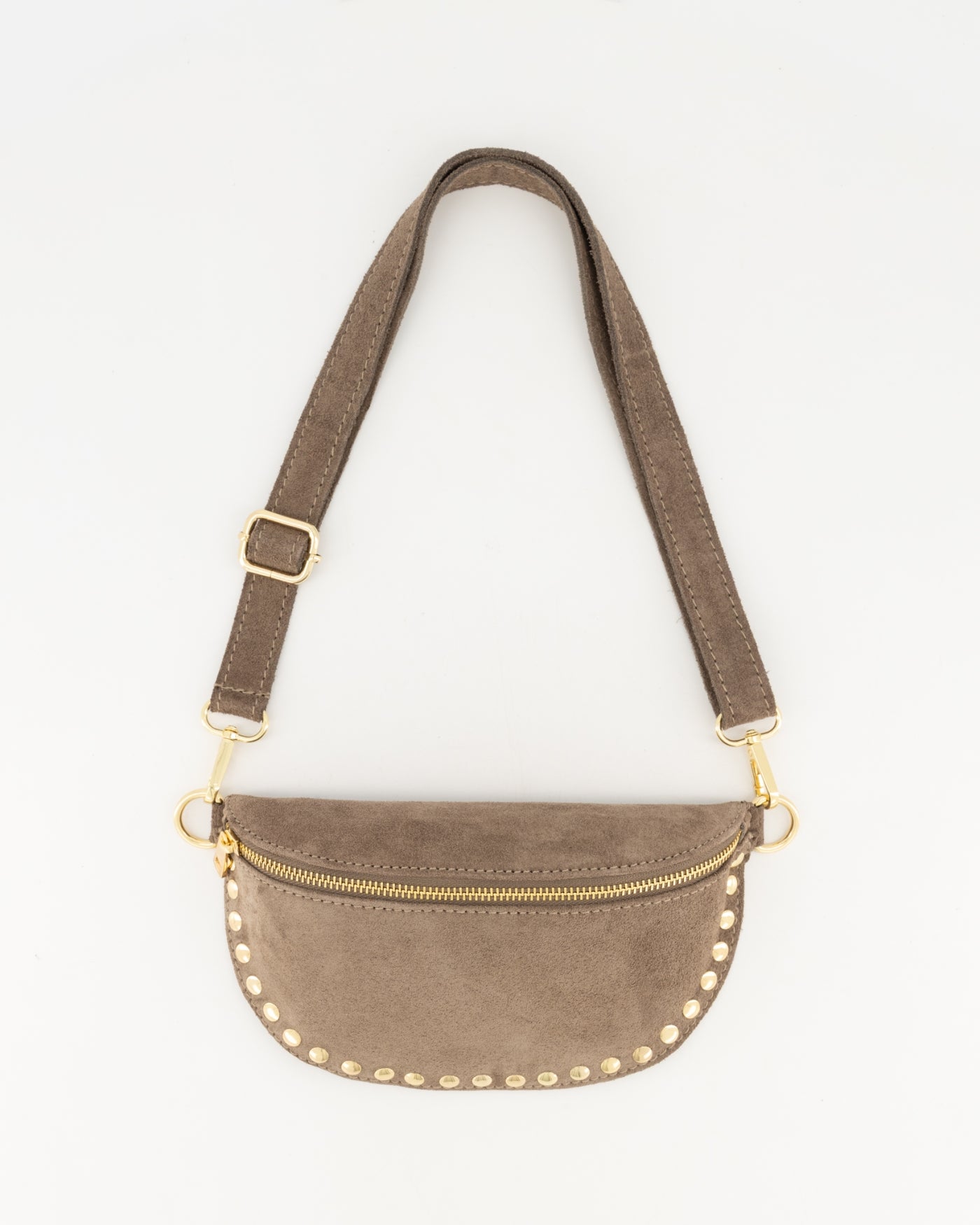 Taupe suède half‑moon small bag van 100% rundleer met gold studs en gold zipper.
