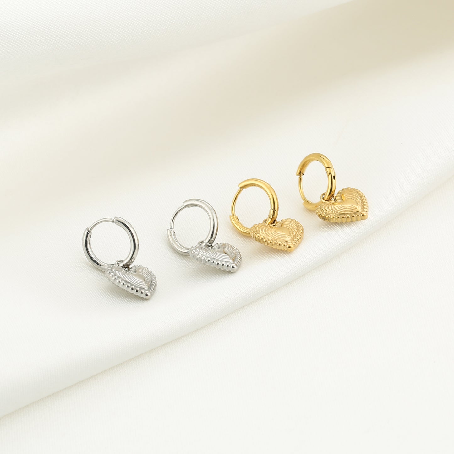 Oorbellen hart hanger goud en zilver | Myjewellen