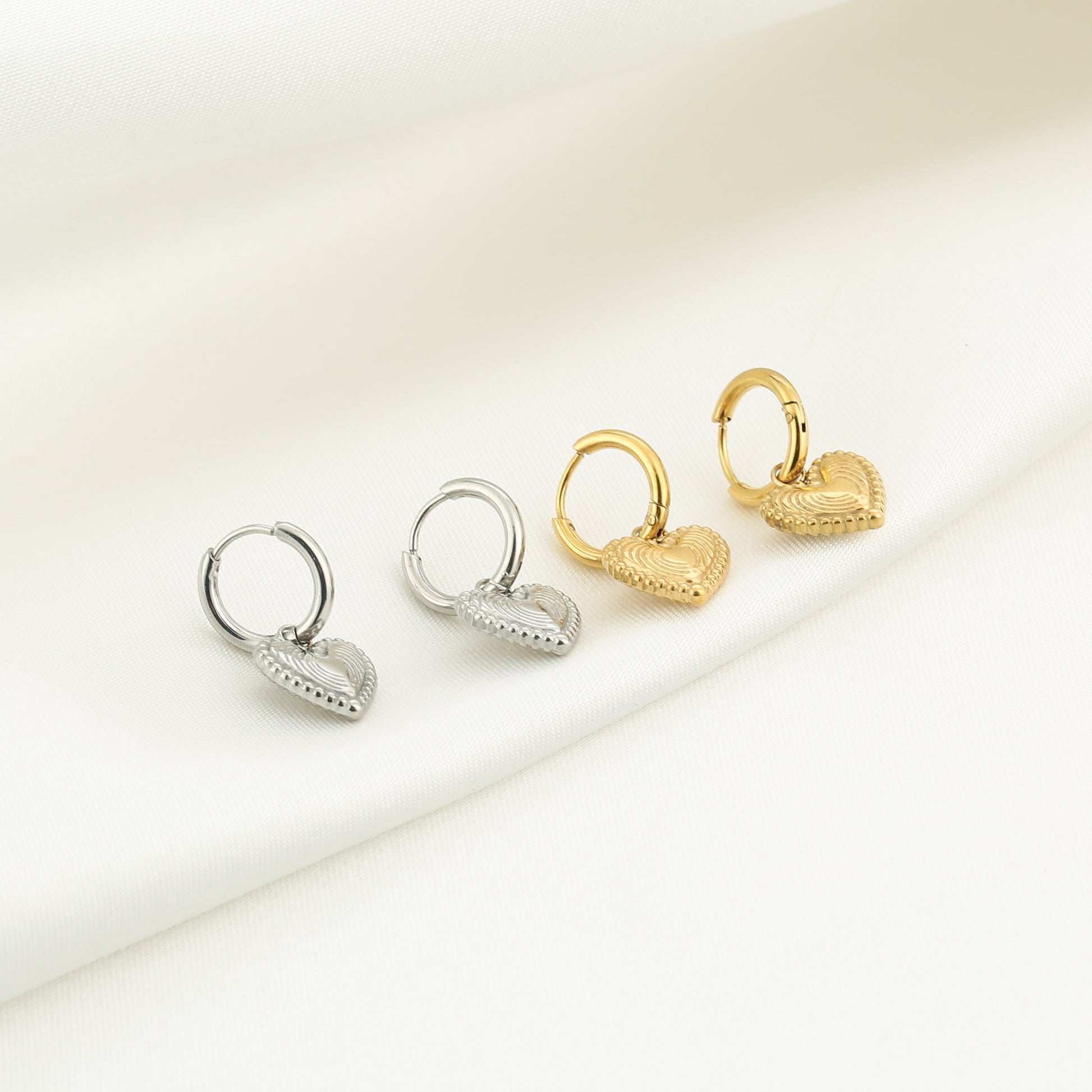 Oorbellen hart hanger goud en zilver | Myjewellen