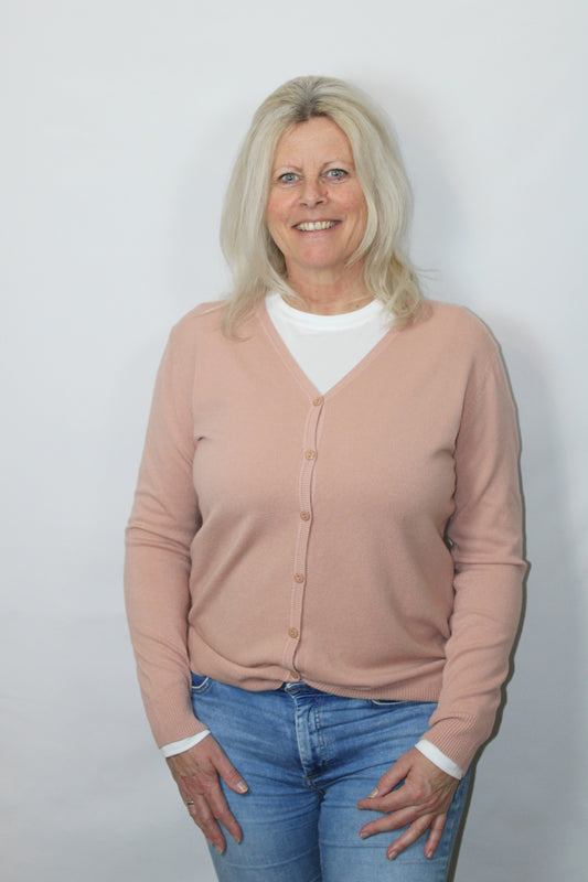 Poeder roze dames vest met V-hals, ruimvallend fijn breiwerk, Myjewellen