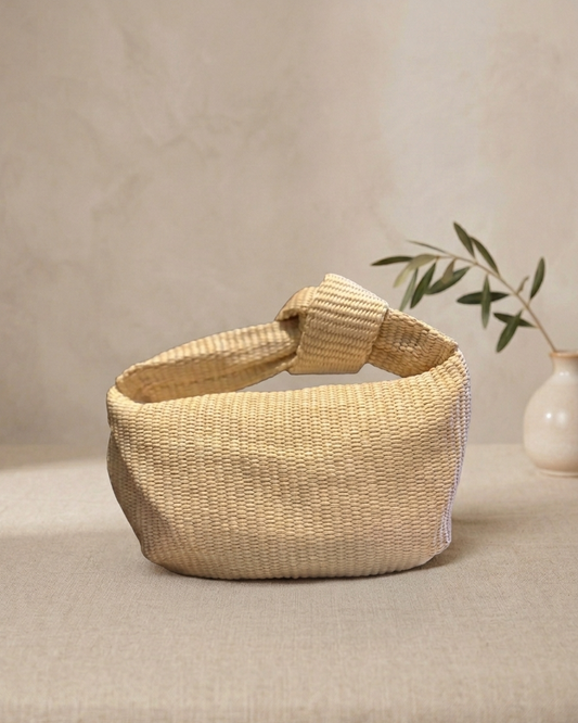 Bag Ayla Beige van Myjewellen: een trendy en elegante beige dames handtas met een modern design.