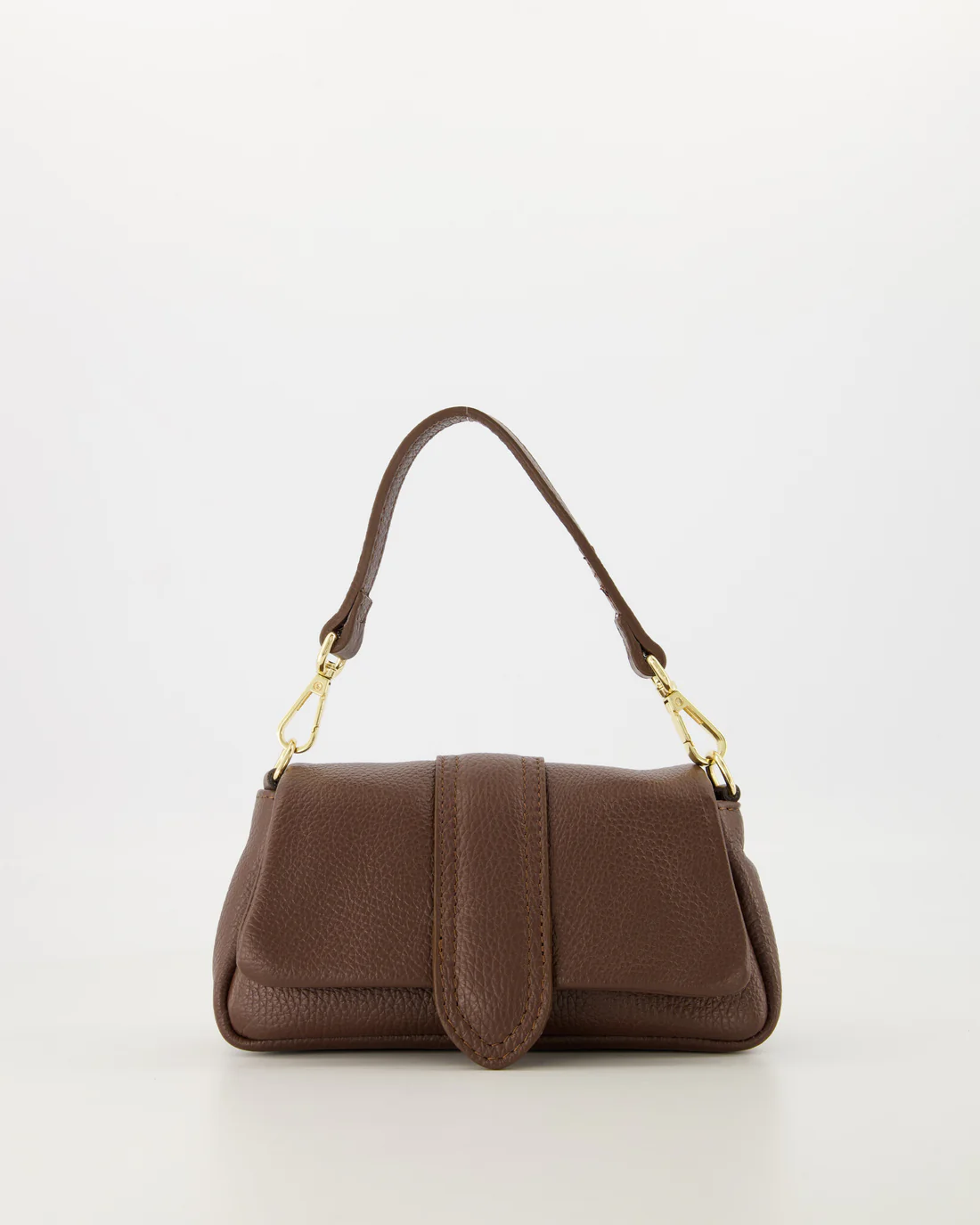 Bruine leren Rosa Bag, klein formaat met luxe uitstraling en afneembare schouderband.