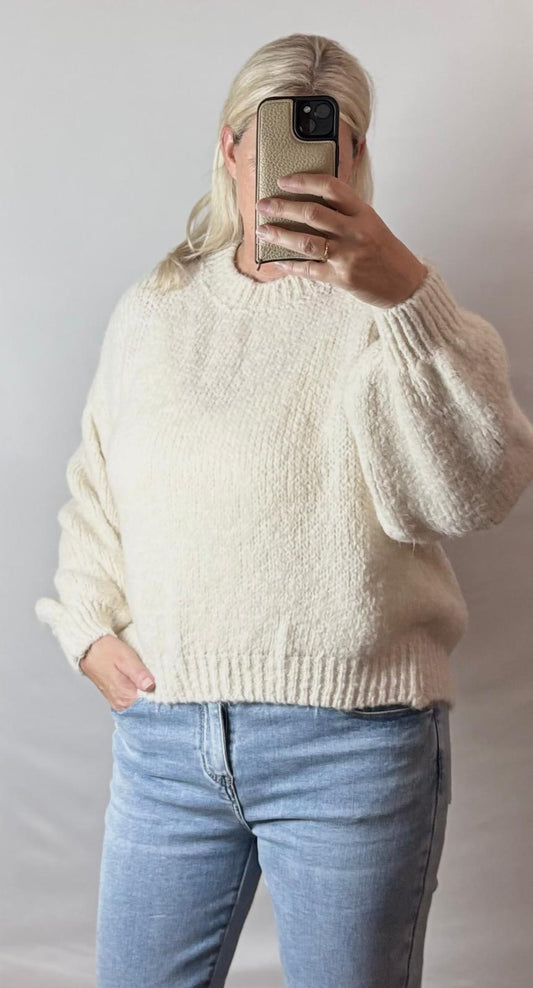 Senna trui off white, oversized dames trui in zachte wolmix, Myjewellen